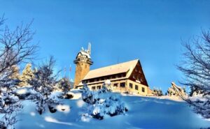 Hotel Královka, Bedřichov dokončeno