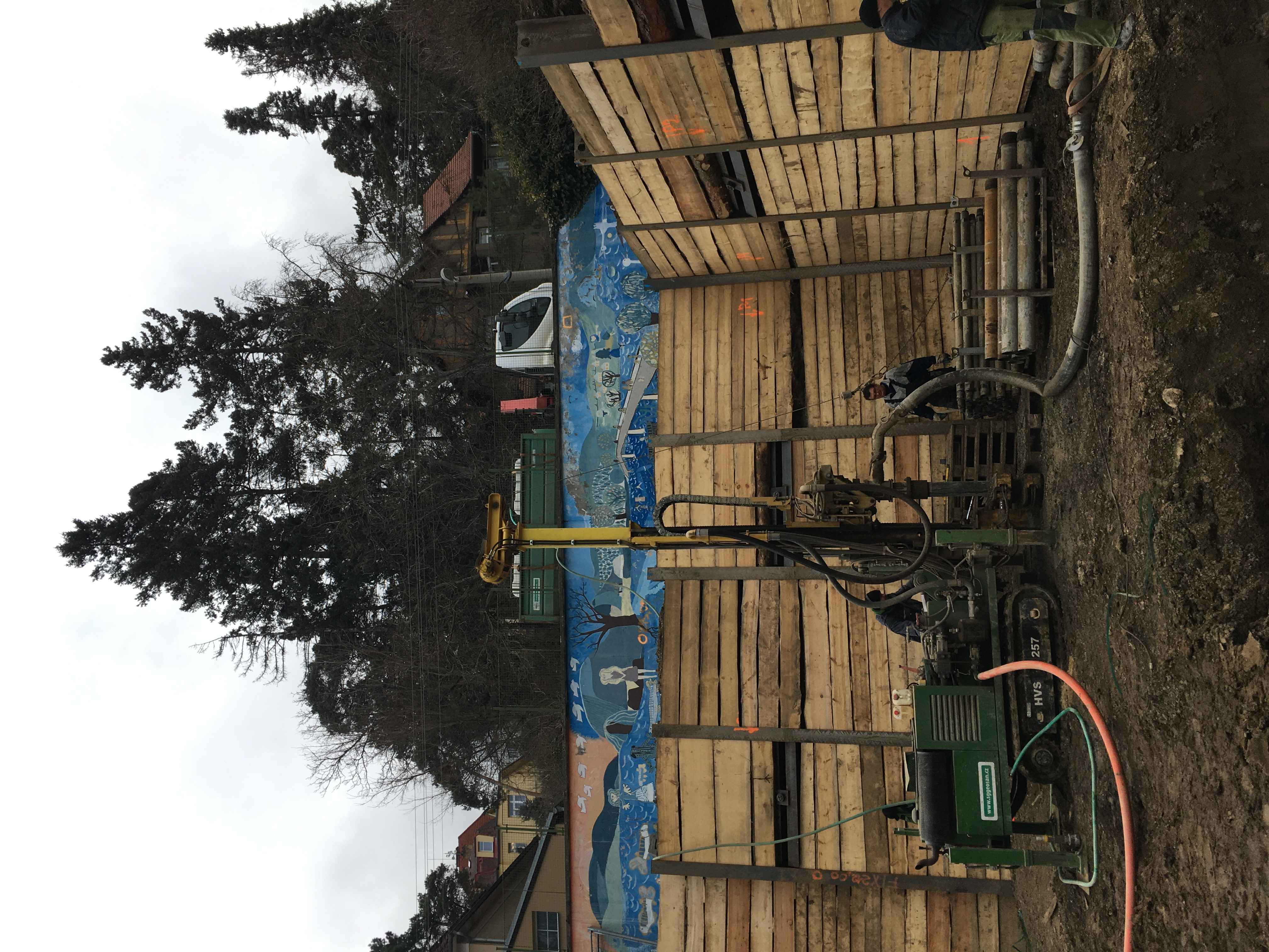 Vrty pro tepelné čerpadlo BD Černošice 17 bytů