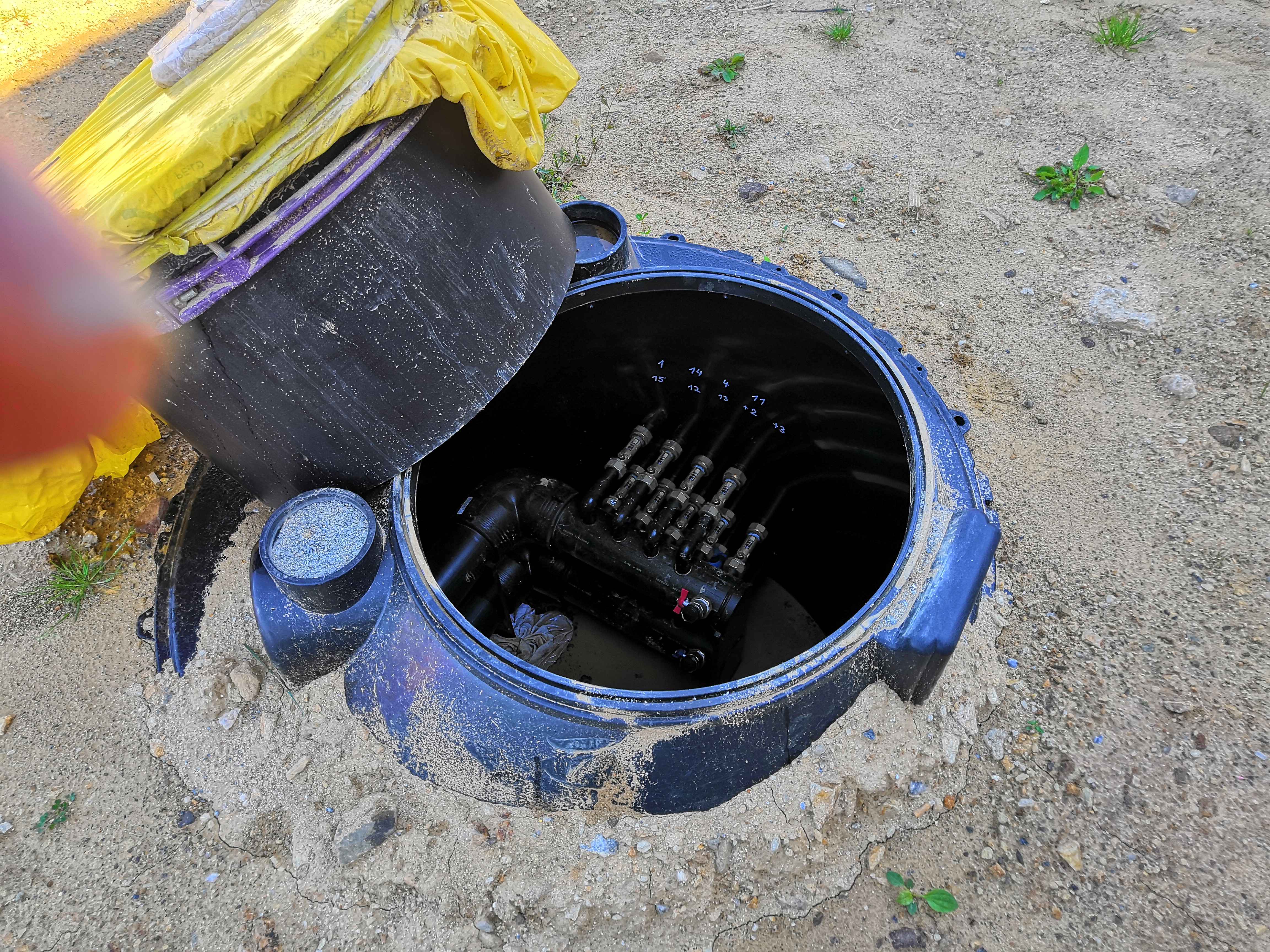 Vrty pro tepelné čerpadlo, Bytový dům Černá v Pošumaví